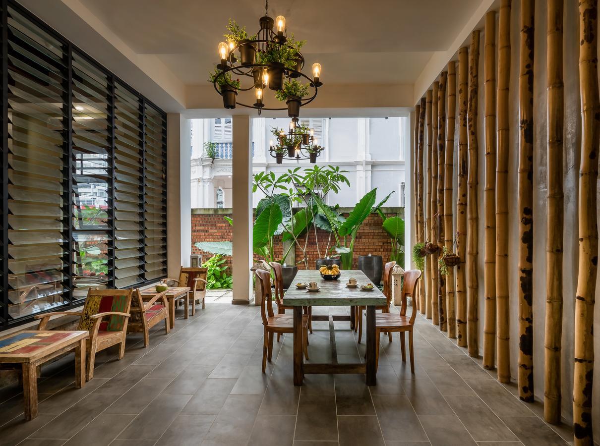Treasures Hotel And Suites Malacca Exterior photo